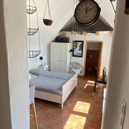 Ferienweingut Schlaegel Apartamento Bremm